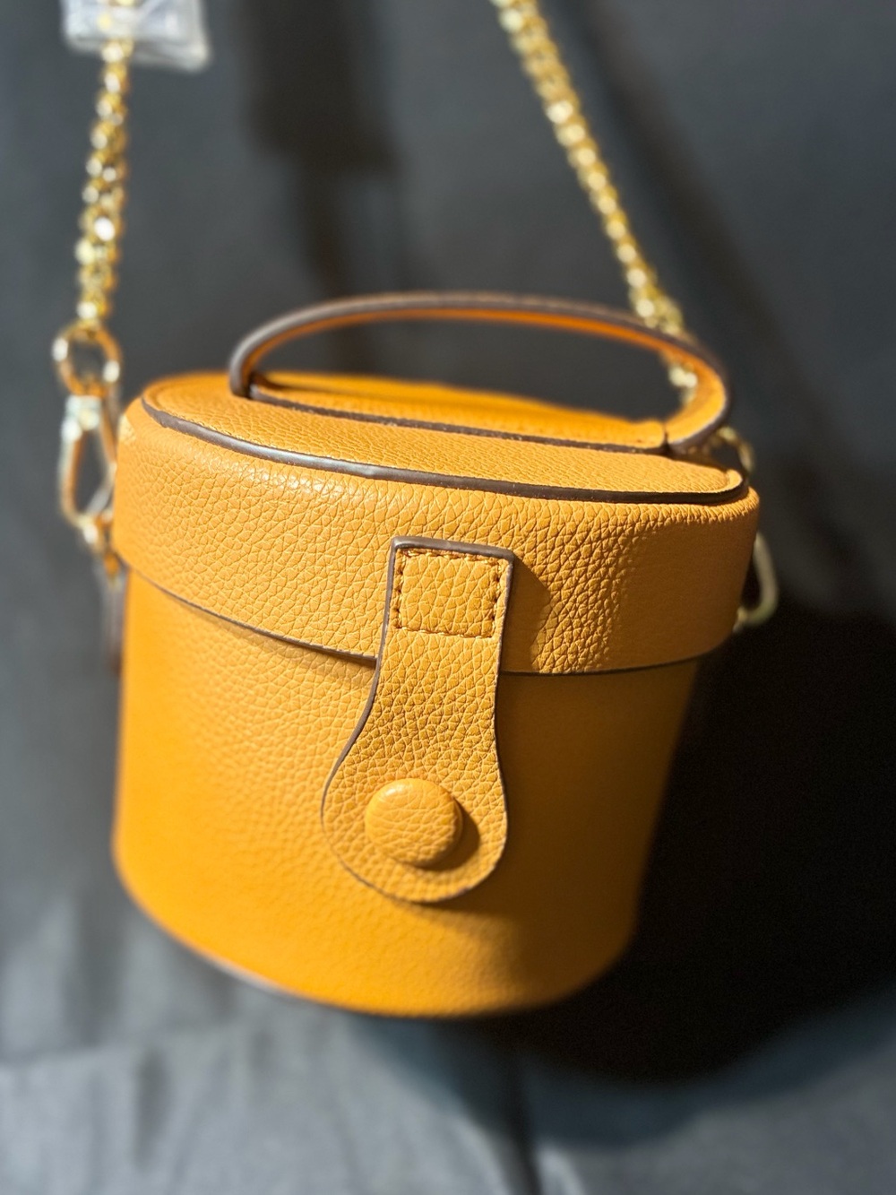 New Cognac Leather Bucket Crossbody Bag with Gold Chain